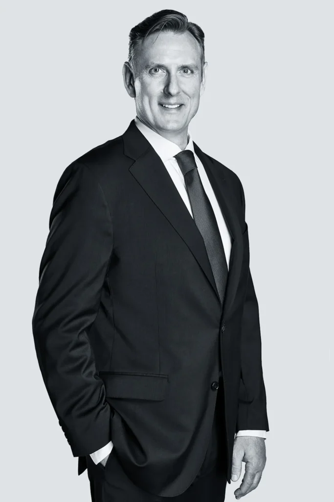 Brian D. Bill, California professional license defense lawyer at Chudnovsky Law. Brian is one of California's best professional defense license defense attorneys for investigation and license enforcement actions by 45 California licensing agencies and boards, including the Medical Board of California, Board of Nursing, Board of Pharmacy, Dental Board, Board of Psychology, California Department of Social Services (CDSS), and the Department of Public Heath.