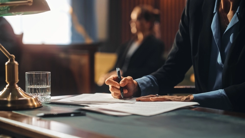 Los Angeles sexual battery lawyer in a courtroom setting, illustrating the value of an experienced local defense team in sexual battery cases.